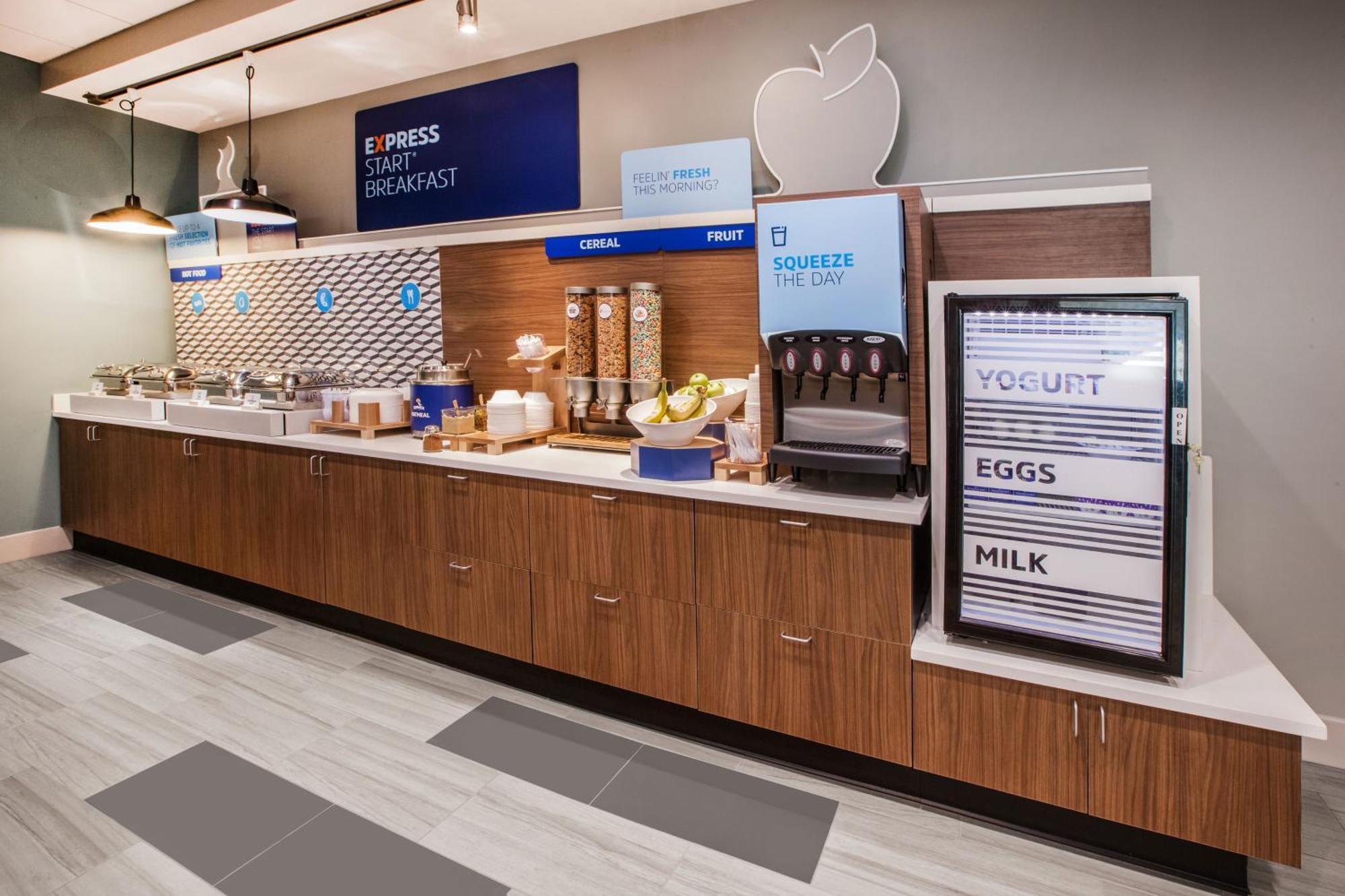 Holiday Inn Express Hotel & Suites Sanford By Ihg Dış mekan fotoğraf