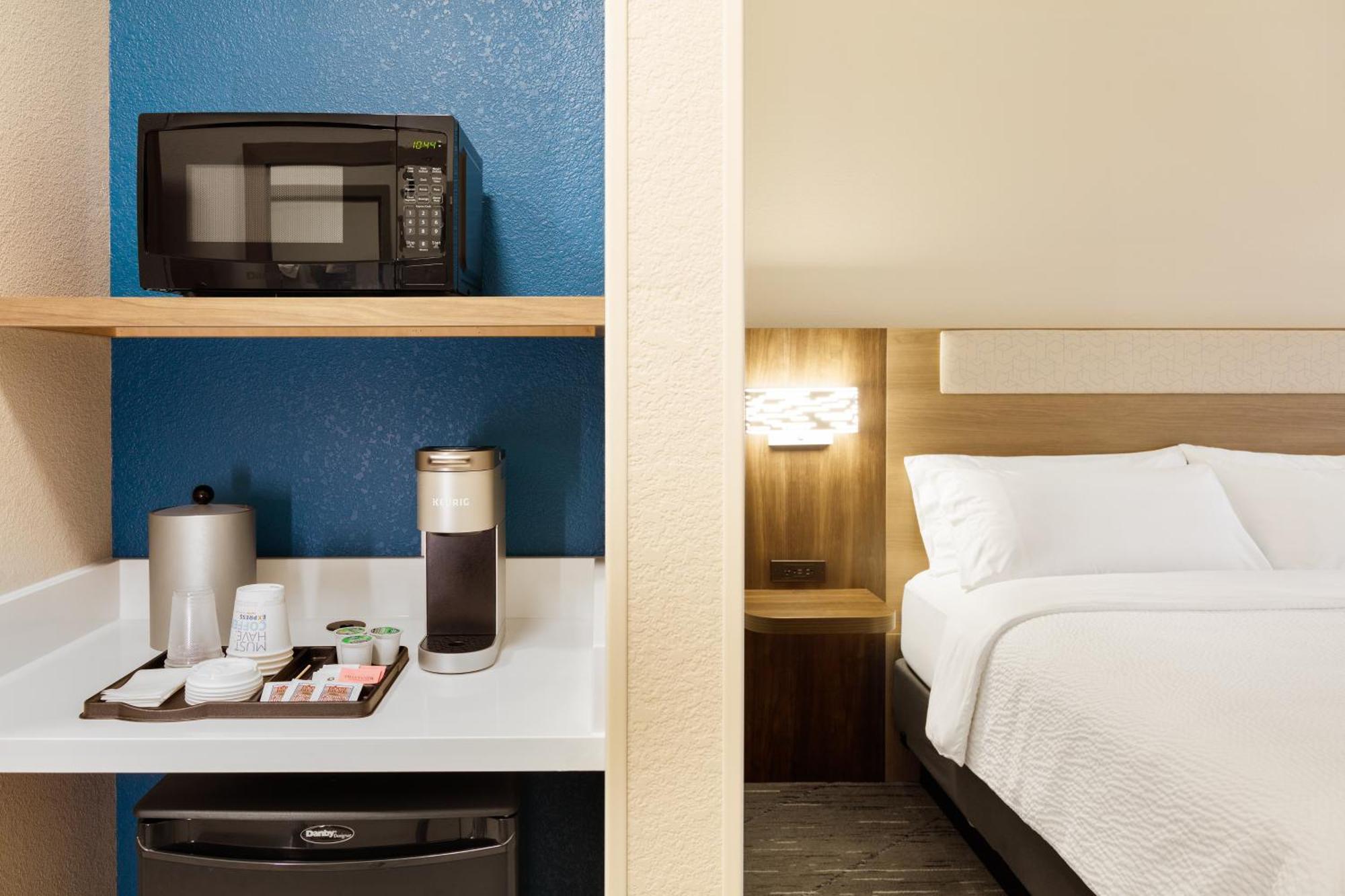 Holiday Inn Express Hotel & Suites Sanford By Ihg Dış mekan fotoğraf
