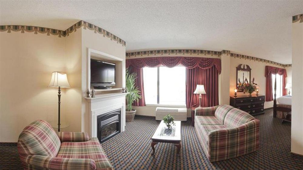 Holiday Inn Express Hotel & Suites Sanford By Ihg Dış mekan fotoğraf